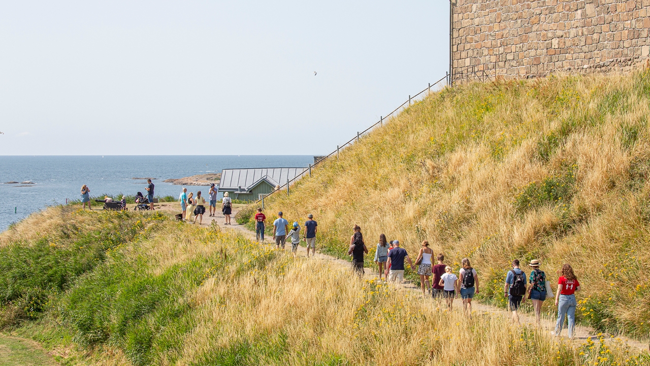 Guided tour at Varberg fortress in English